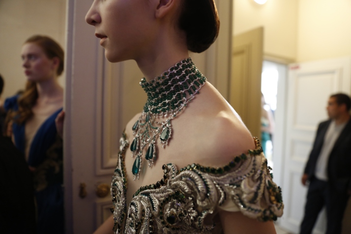 Guo Pei FW17-18 Couture- Backstage 103